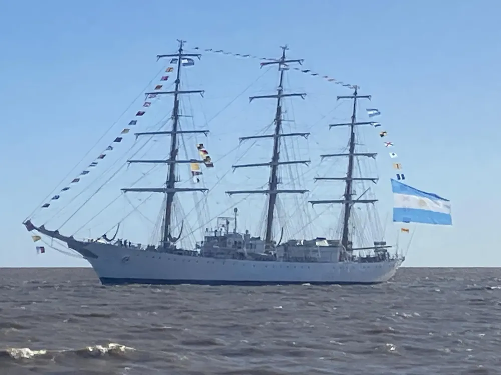 7bef1f6c-4d25-4a95-ba09-0c90ec3def11