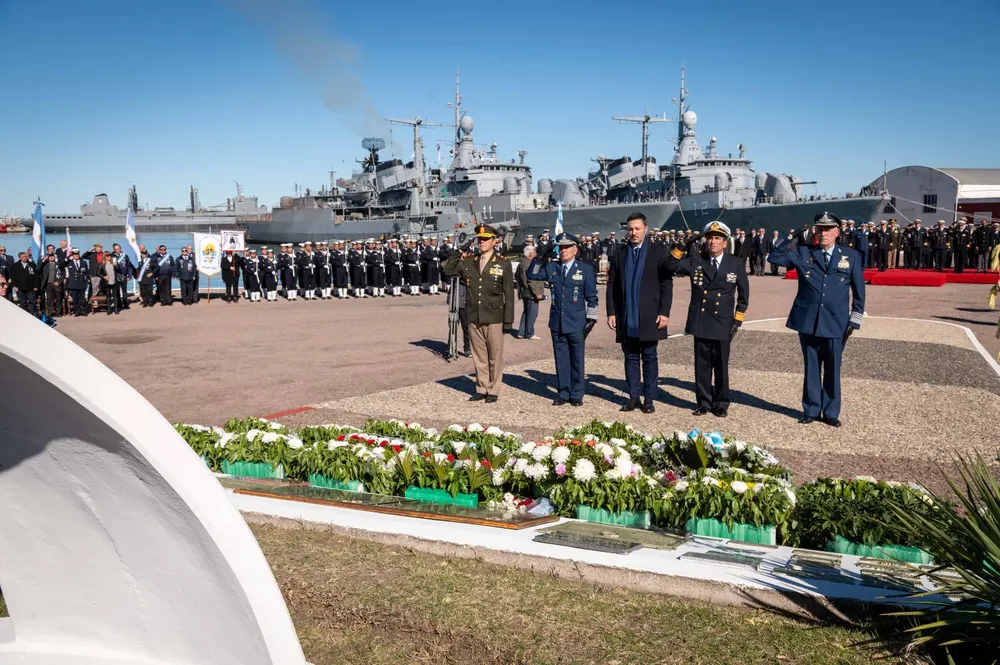 Homenaje a los caídos en el hundimiento del crucero ARA “General Belgrano” (1)